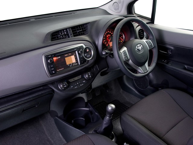 Toyota Yaris 3 Doors photo 42