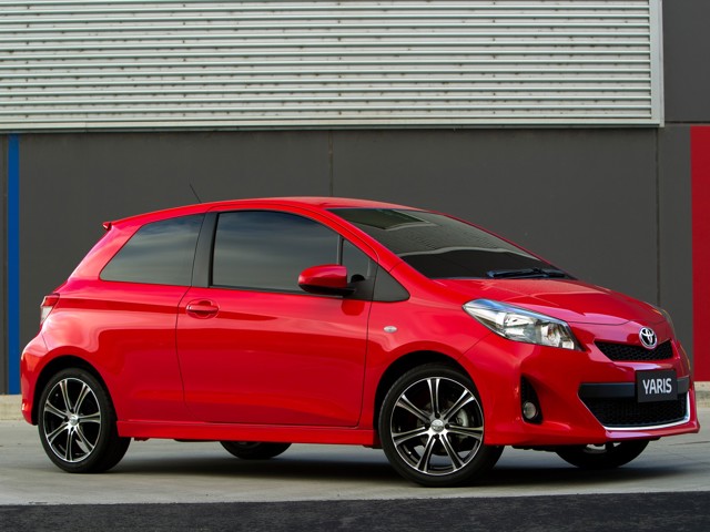 Toyota Yaris 3 Doors photo 10