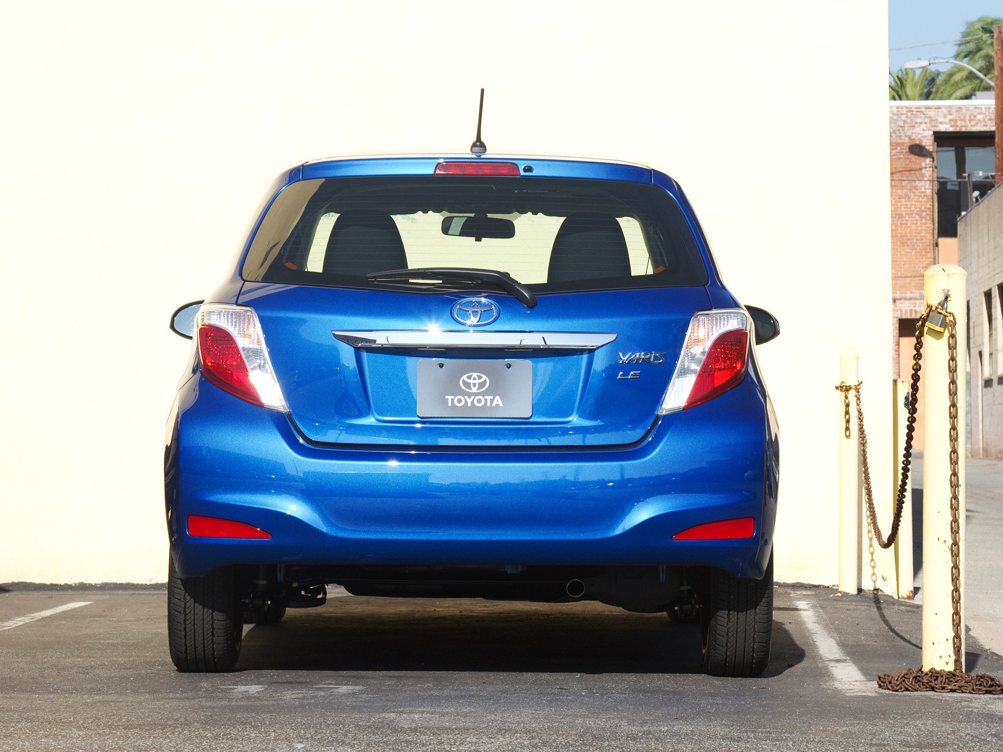 Toyota Yaris 3 Doors photo 18