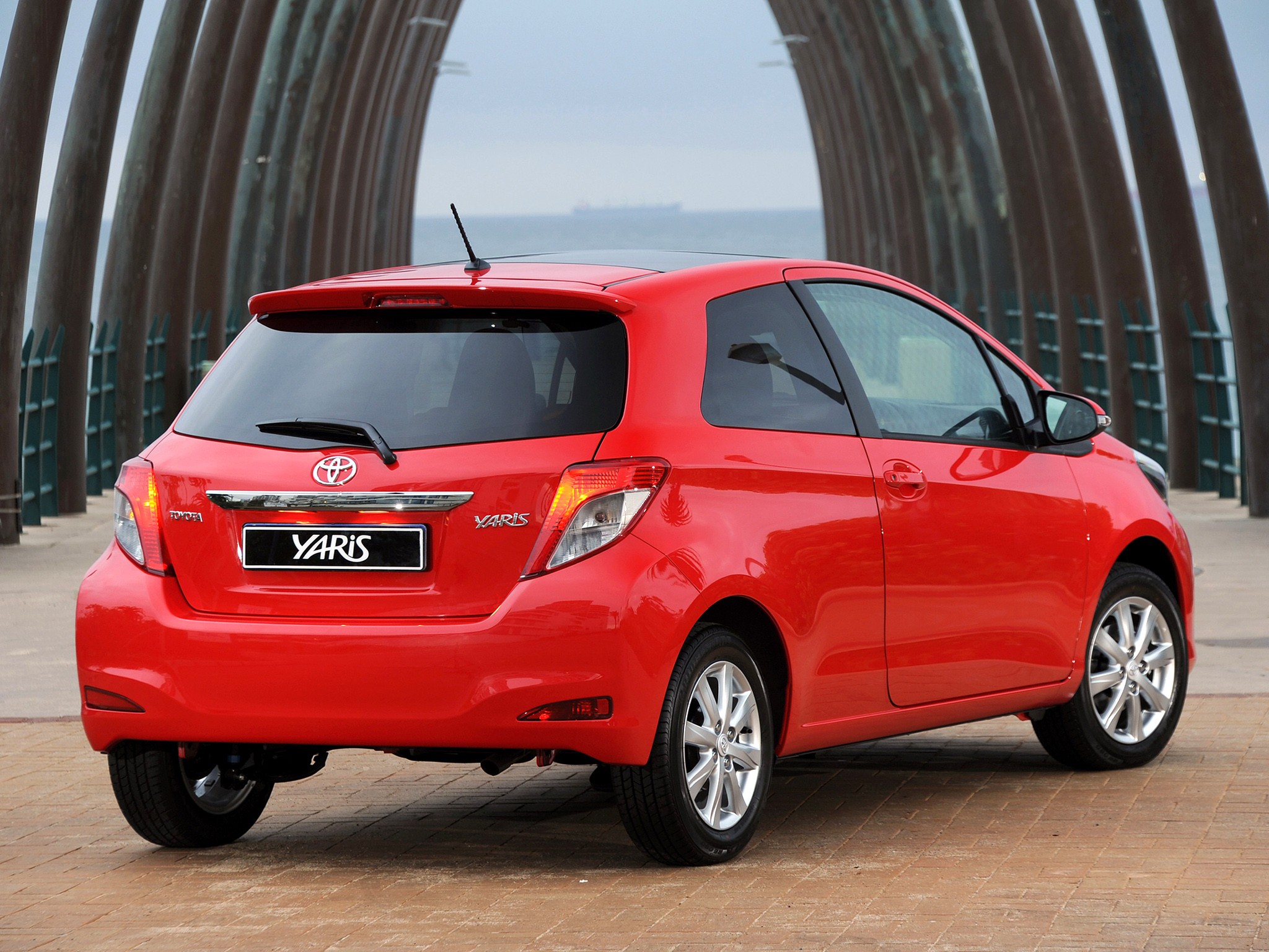 Toyota Yaris 3 Doors photo 19