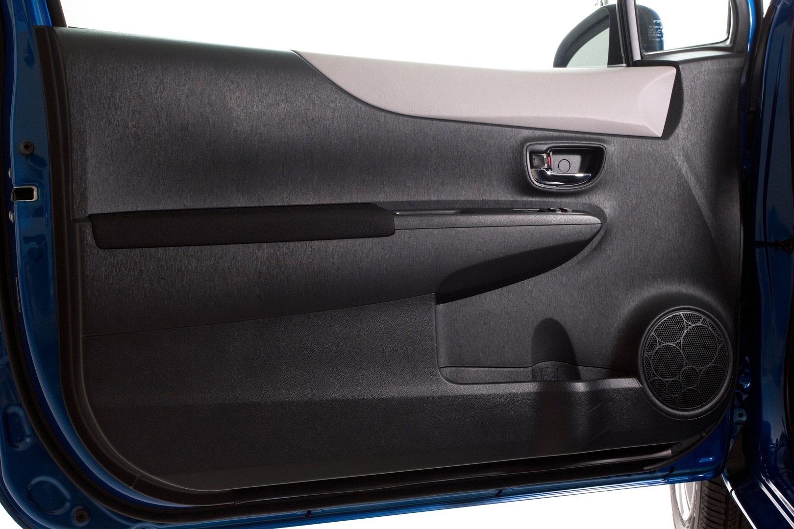 Toyota Yaris 3 Doors photo 30