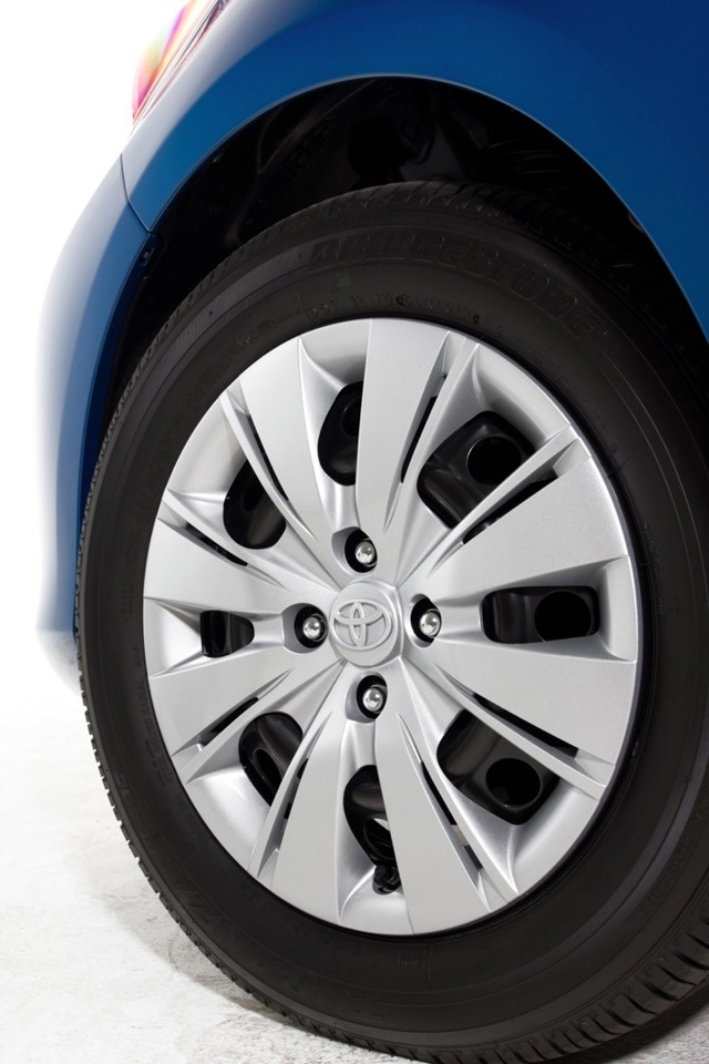 Toyota Yaris 3 Doors photo 8