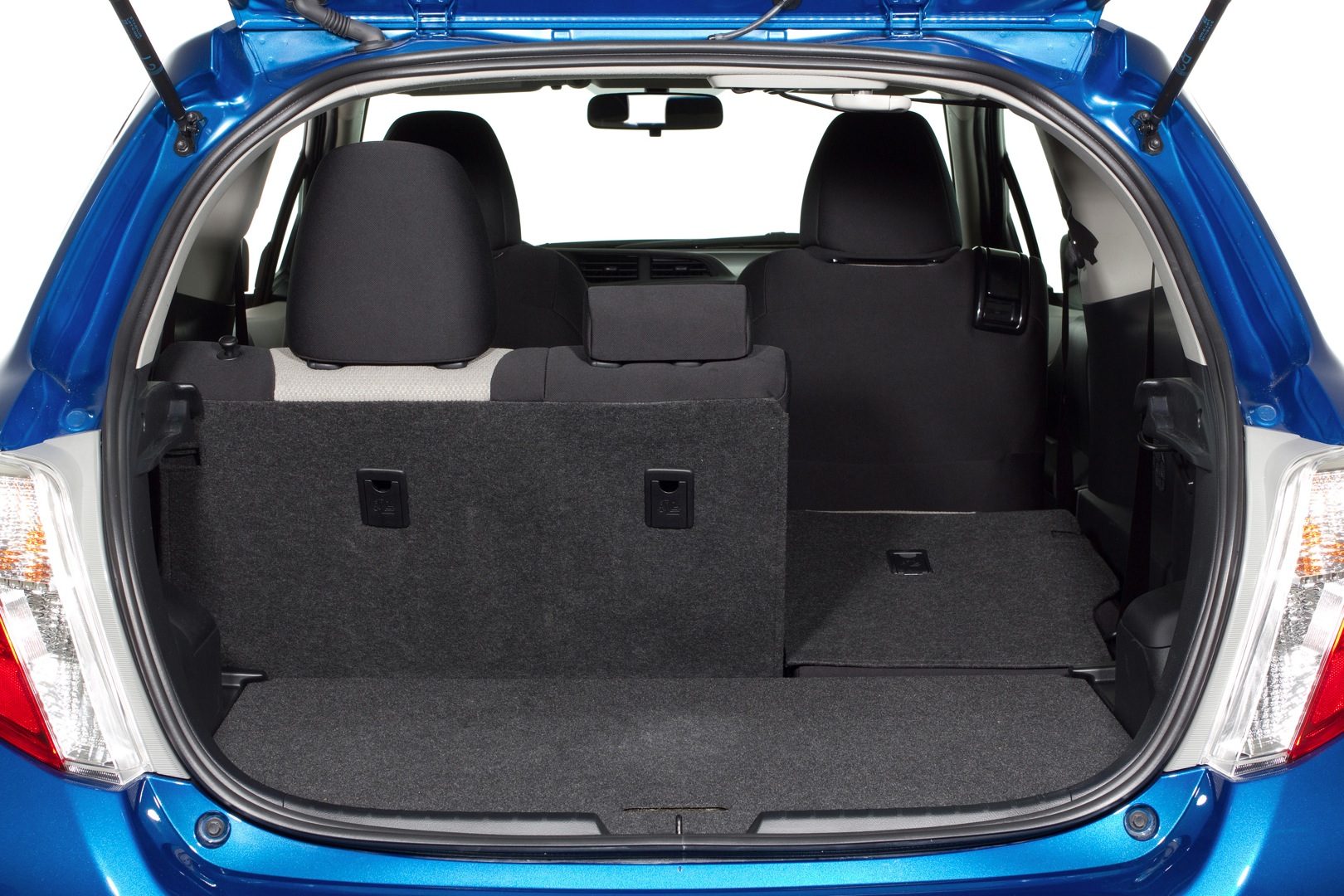 Toyota Yaris 3 Doors photo 29