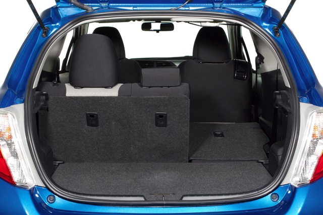 Toyota Yaris 3 Doors photo 29