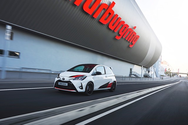 Toyota Yaris 3 Doors photo 8