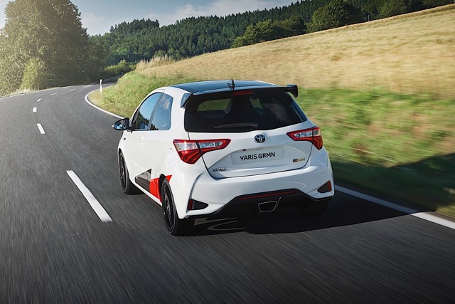 Toyota Yaris 3 Doors photo 18
