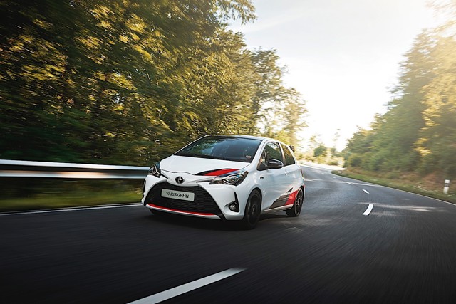 Toyota Yaris 3 Doors photo 20