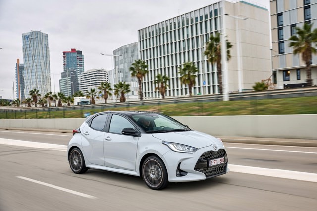 Toyota Yaris 5 Doors photo 100