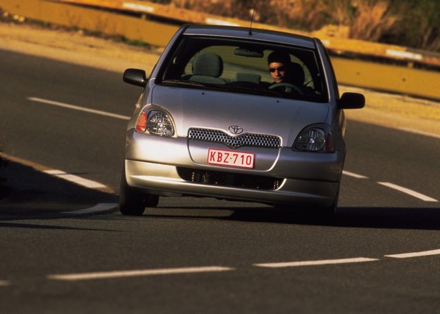 Toyota Yaris 5 Doors photo 13
