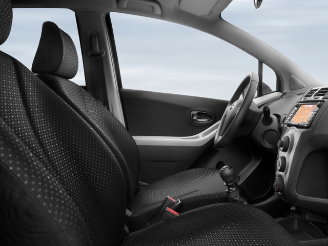 Toyota Yaris 5 Doors photo 59