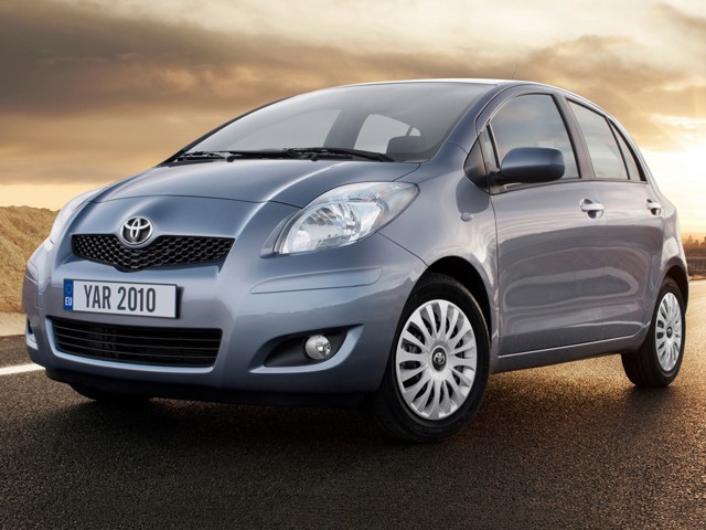 Toyota Yaris 5 Doors photo 16