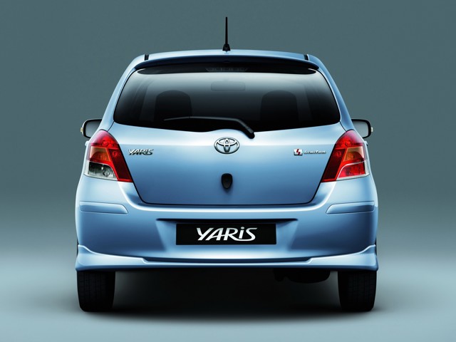 Toyota Yaris 5 Doors photo 21