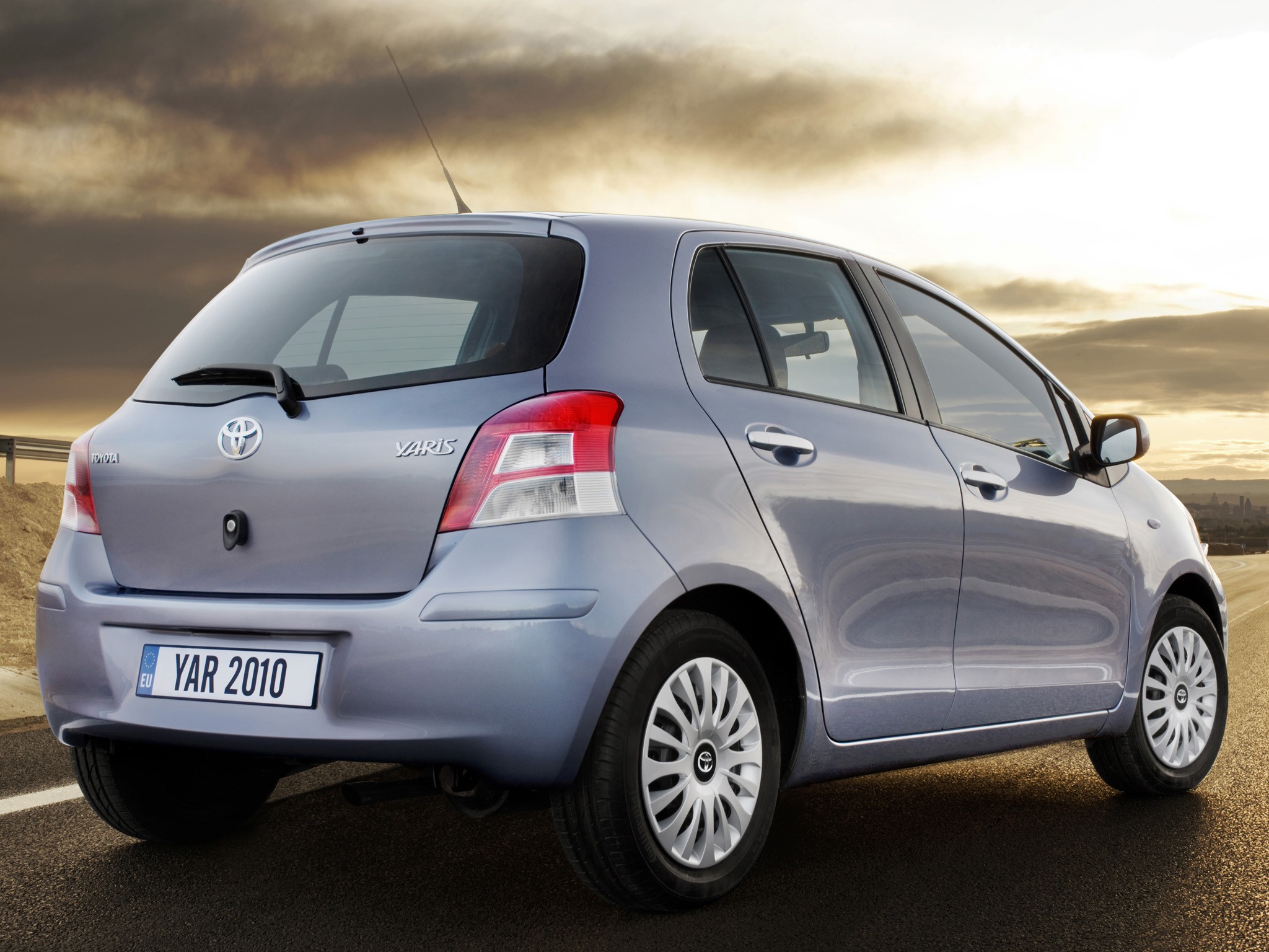 Toyota Yaris 5 Doors photo 27