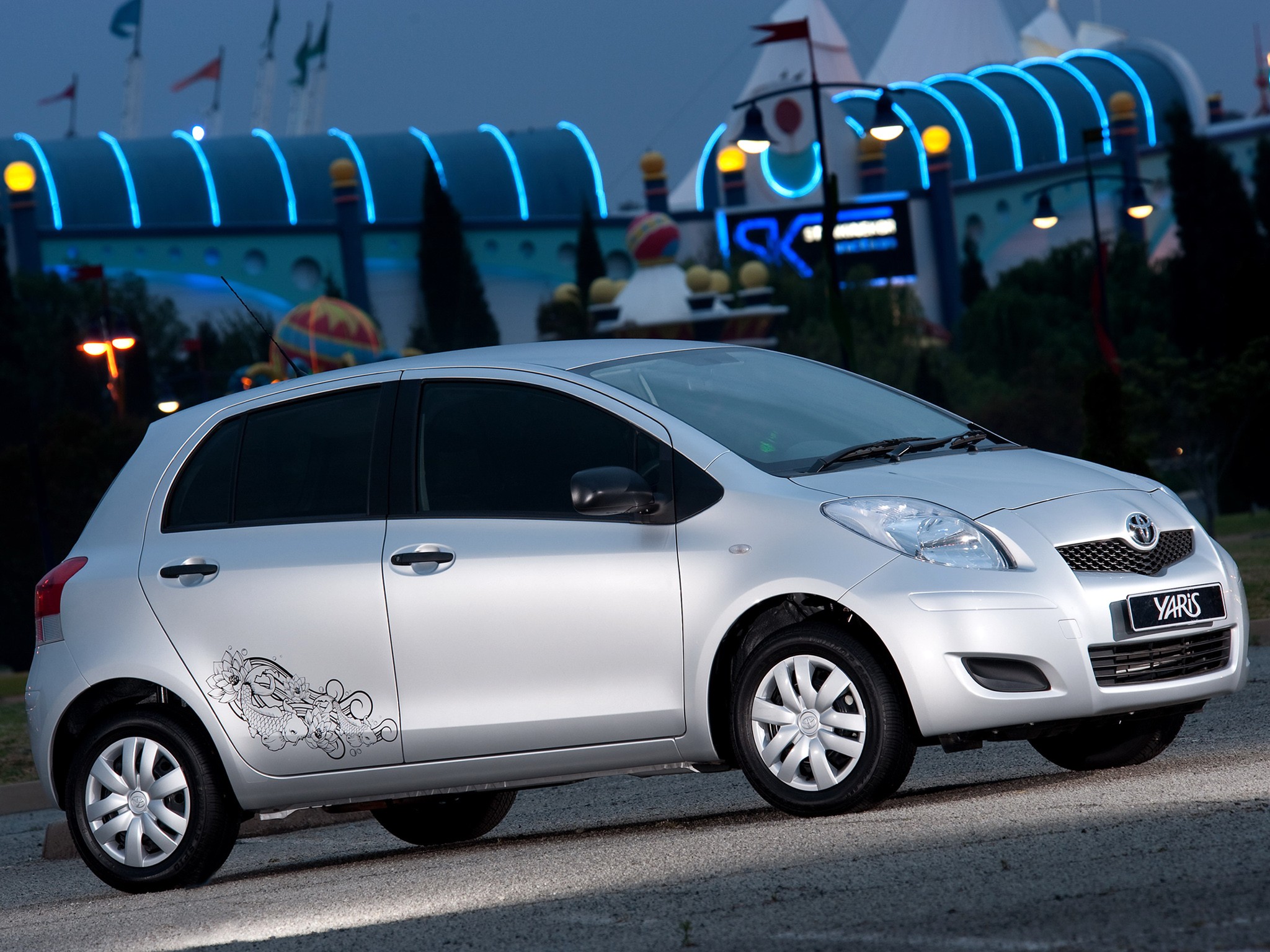 Toyota Yaris 5 Doors photo 39