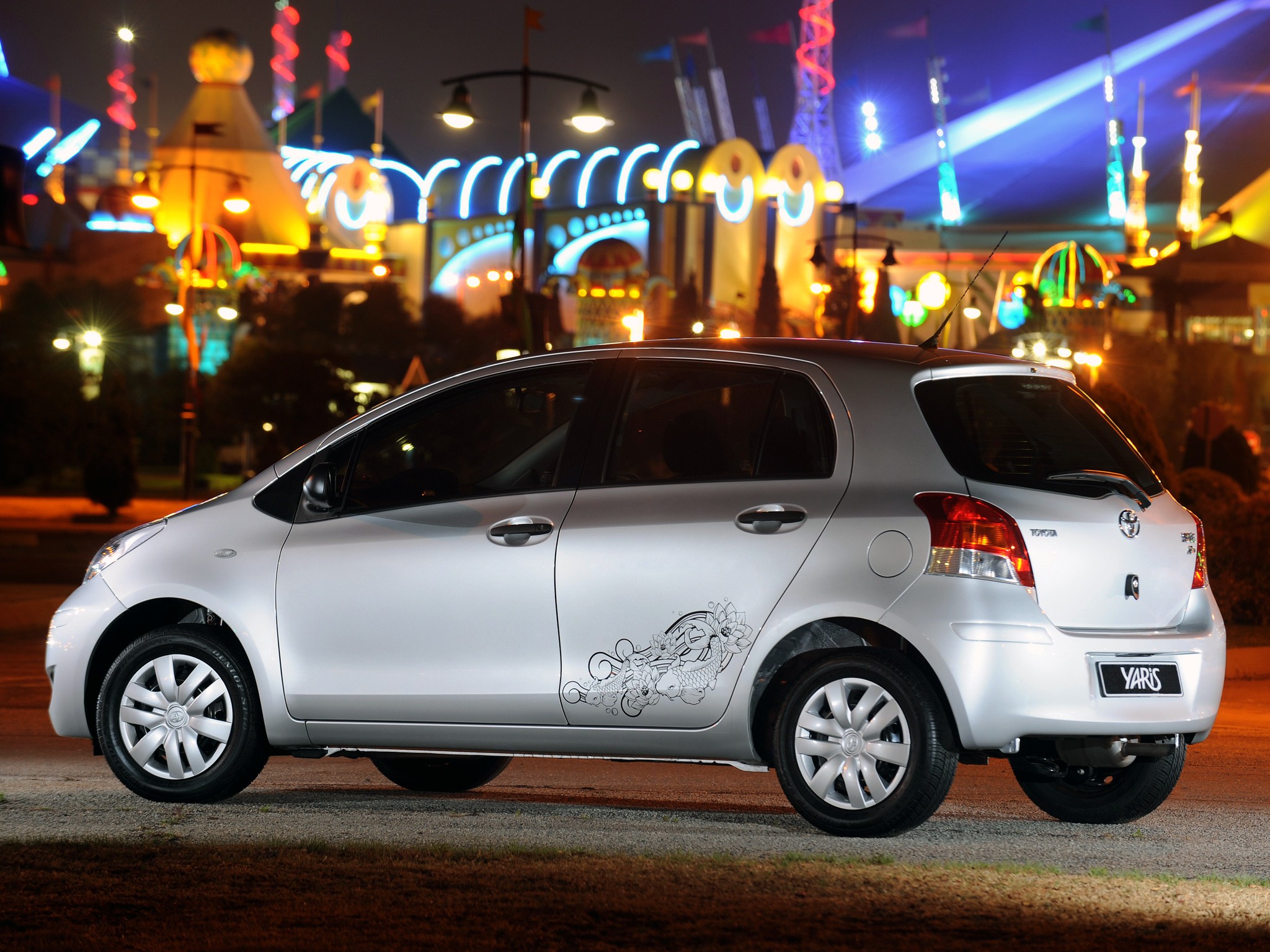 Toyota Yaris 5 Doors photo 41