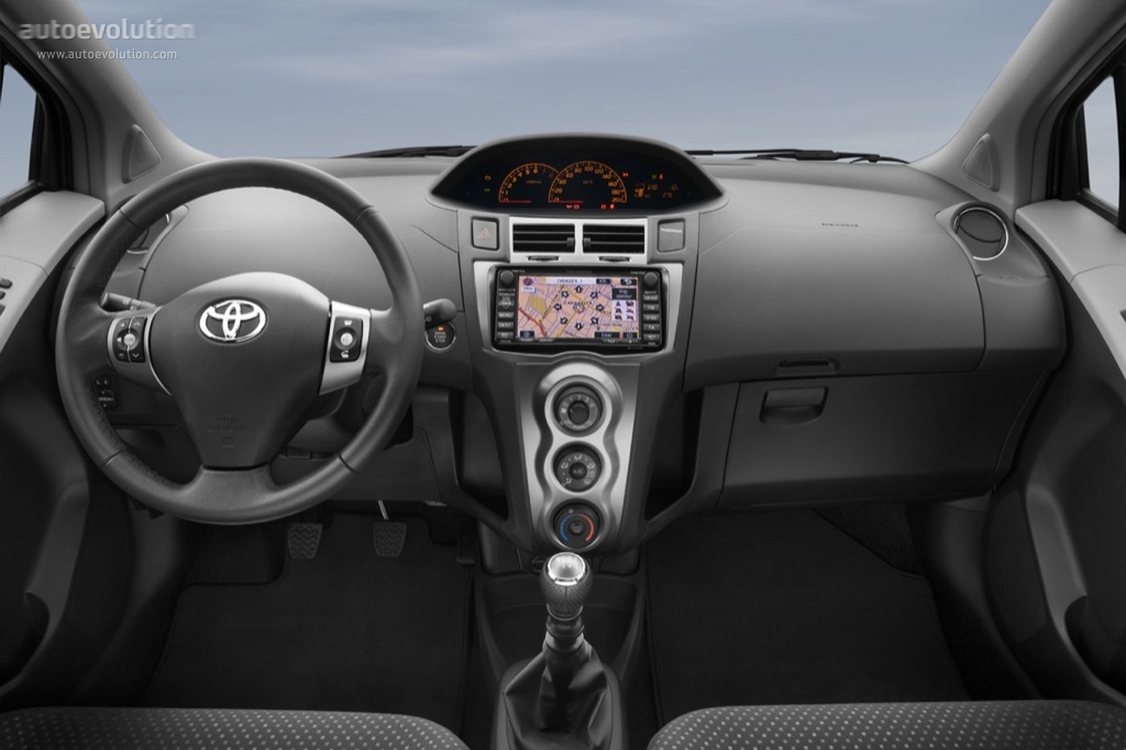 Toyota Yaris 5 Doors photo 49