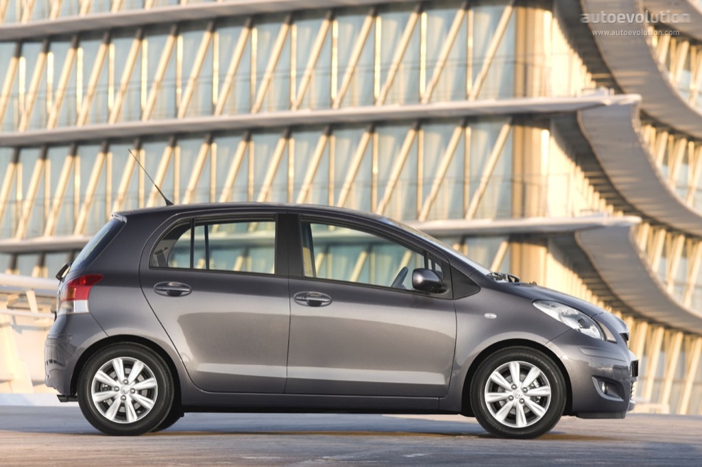 Toyota Yaris 5 Doors photo 5