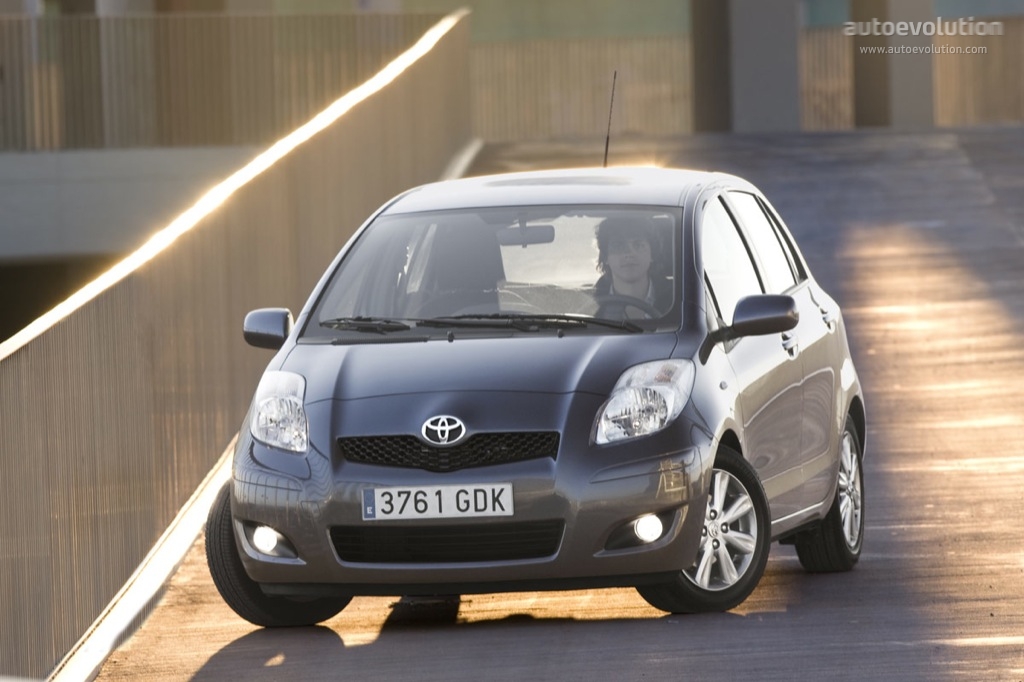 Toyota Yaris 5 Doors photo 6