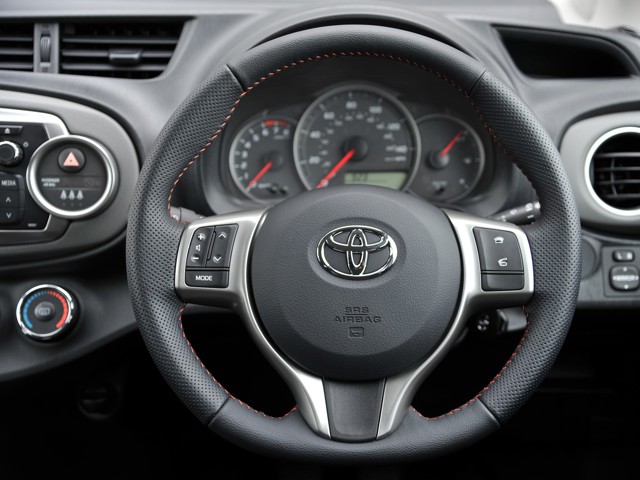 Toyota Yaris 5 Doors photo 54