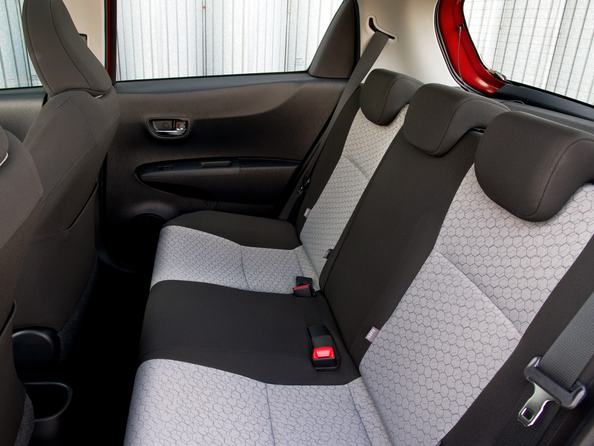 Toyota Yaris 5 Doors photo 58