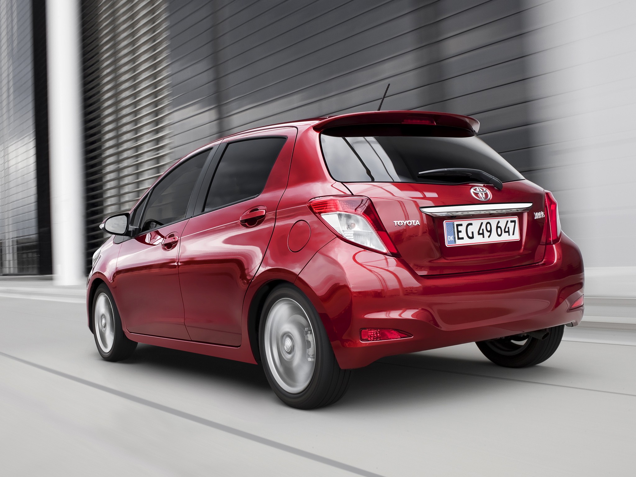 Toyota Yaris 5 Doors photo 29