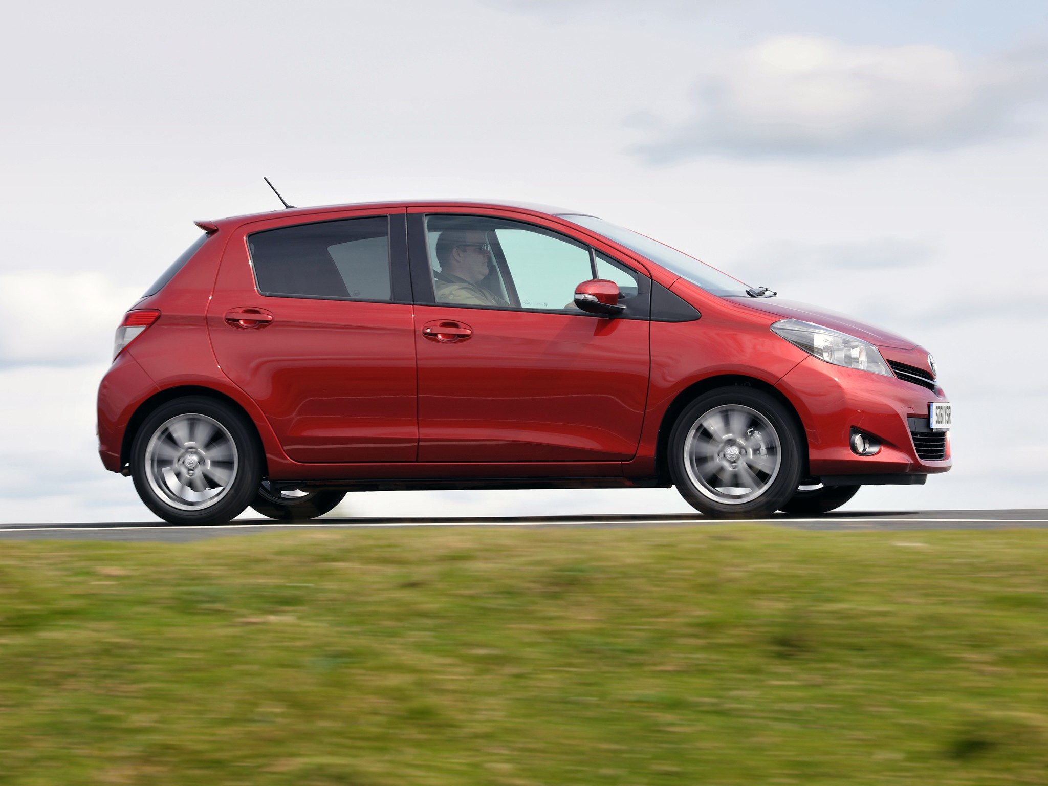 Toyota Yaris 5 Doors photo 40