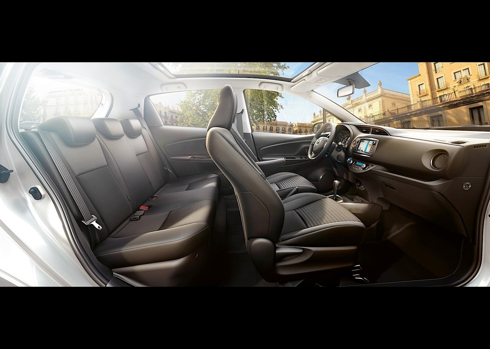 Toyota Yaris 5 Doors photo 81