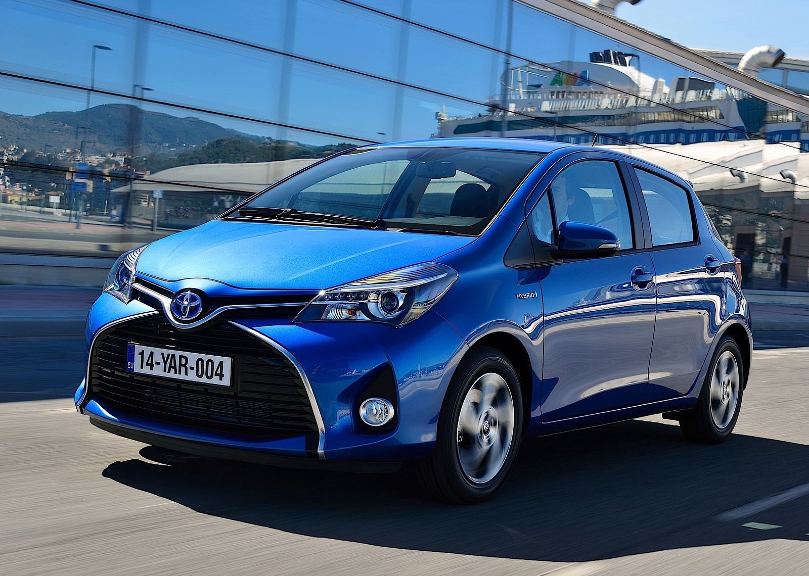 Toyota Yaris 5 Doors photo 10