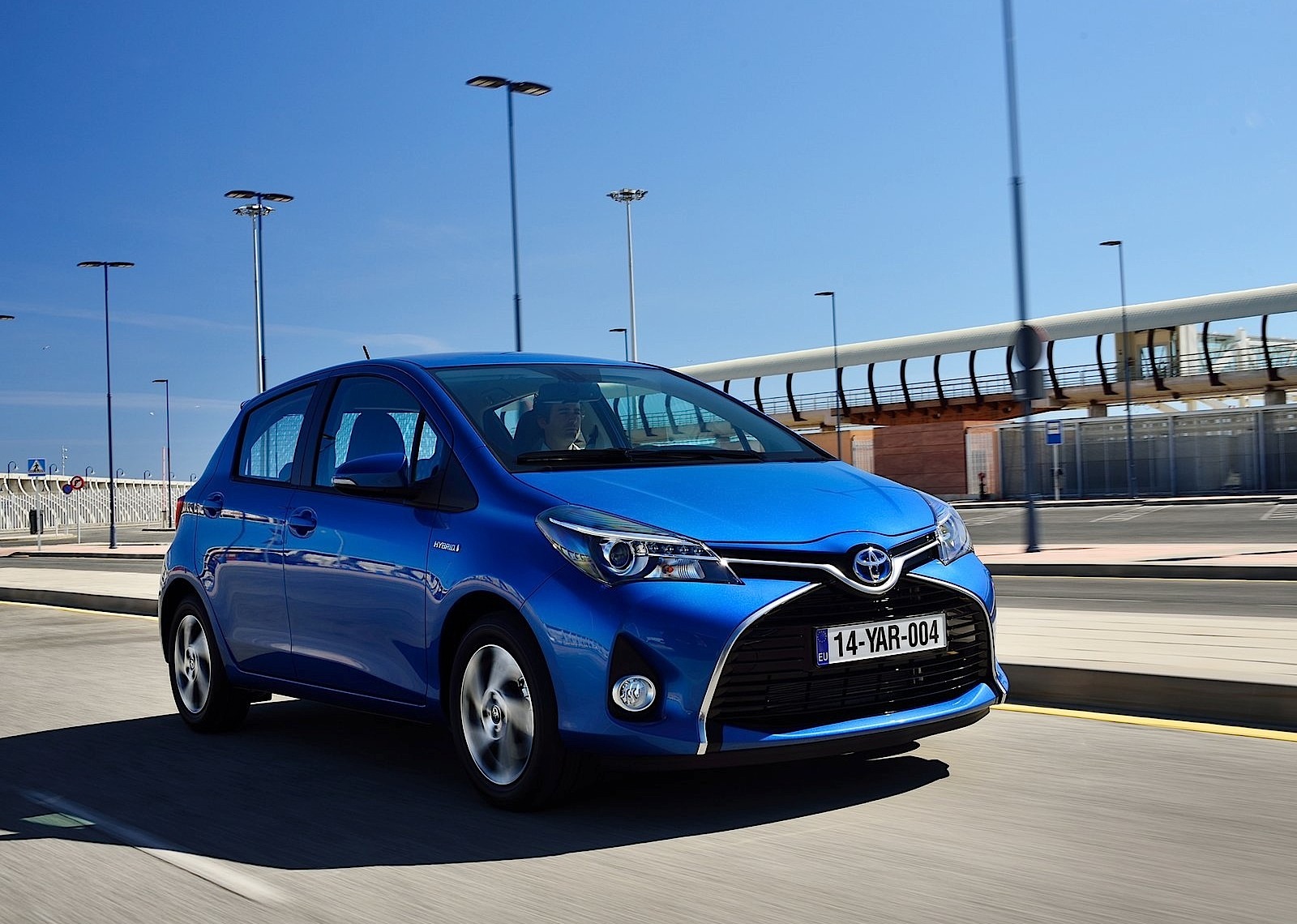 Toyota Yaris 5 Doors photo 11