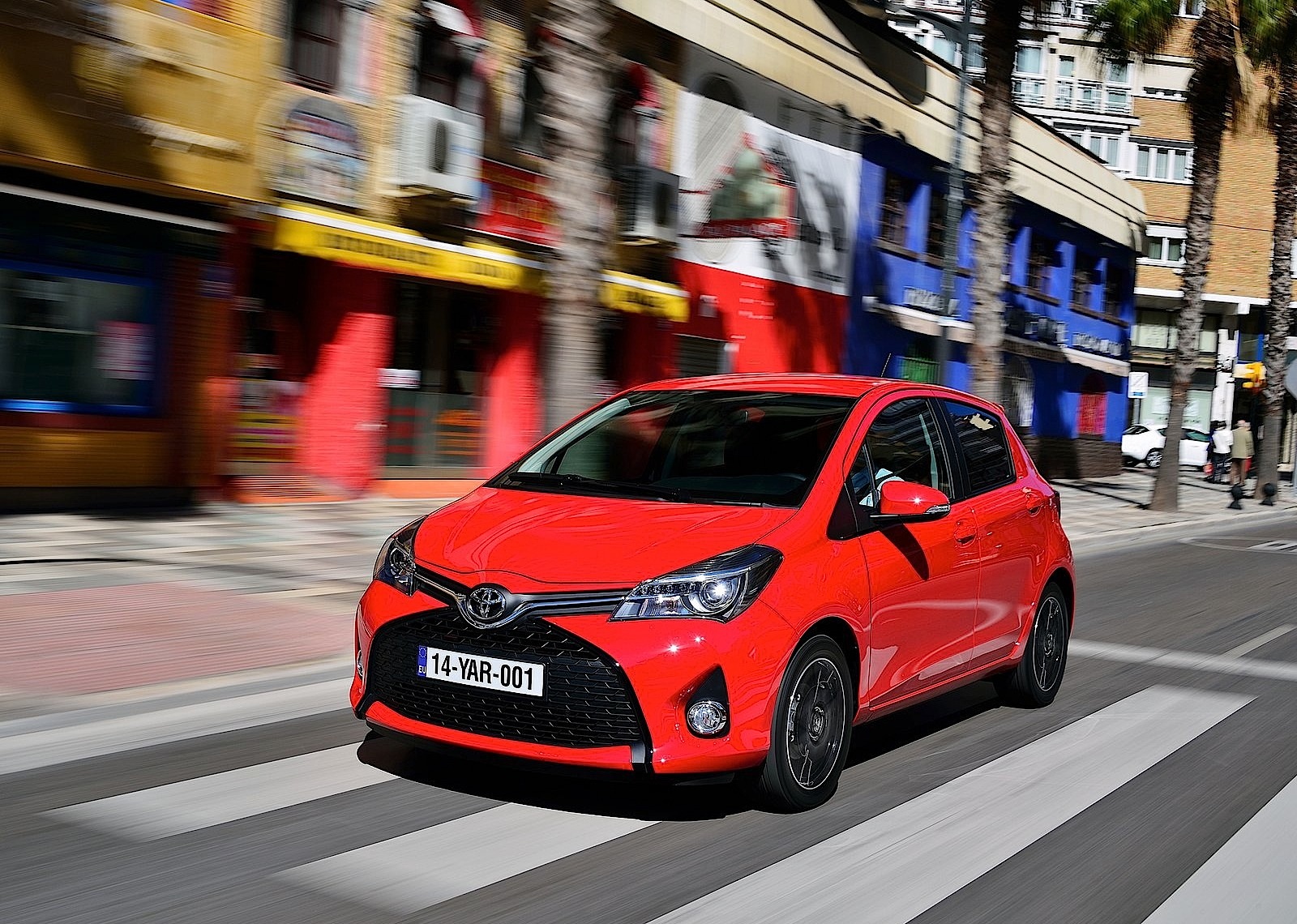 Toyota Yaris 5 Doors photo 16