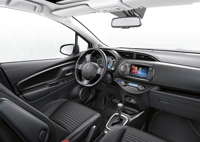 Toyota Yaris 5 Doors photo 84