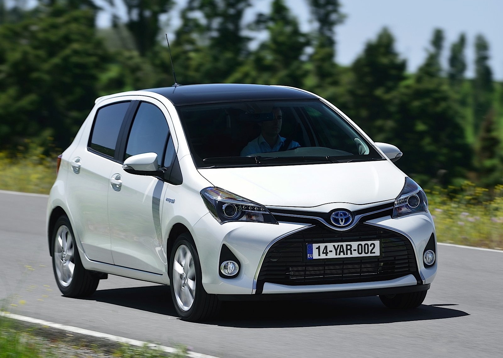 Toyota Yaris 5 Doors photo 57