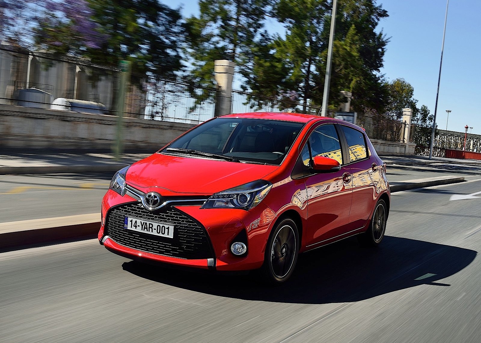 Toyota Yaris 5 Doors photo 60