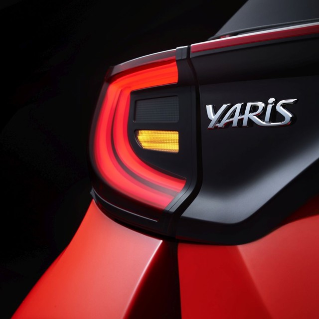 Toyota Yaris 5 Doors photo 12
