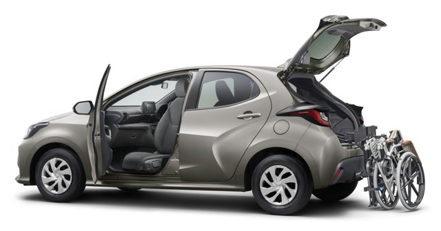 Toyota Yaris 5 Doors photo 22