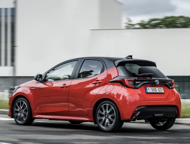 Toyota Yaris 5 Doors photo 38