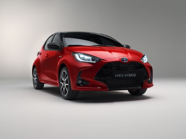 Toyota Yaris 5 Doors photo 2