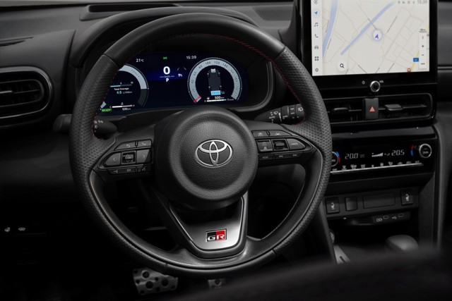 Toyota Yaris Cross foto 13