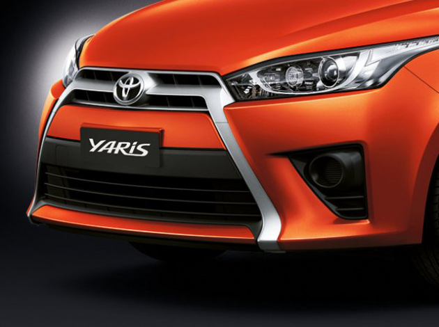 Toyota Yaris Hatchback photo 6