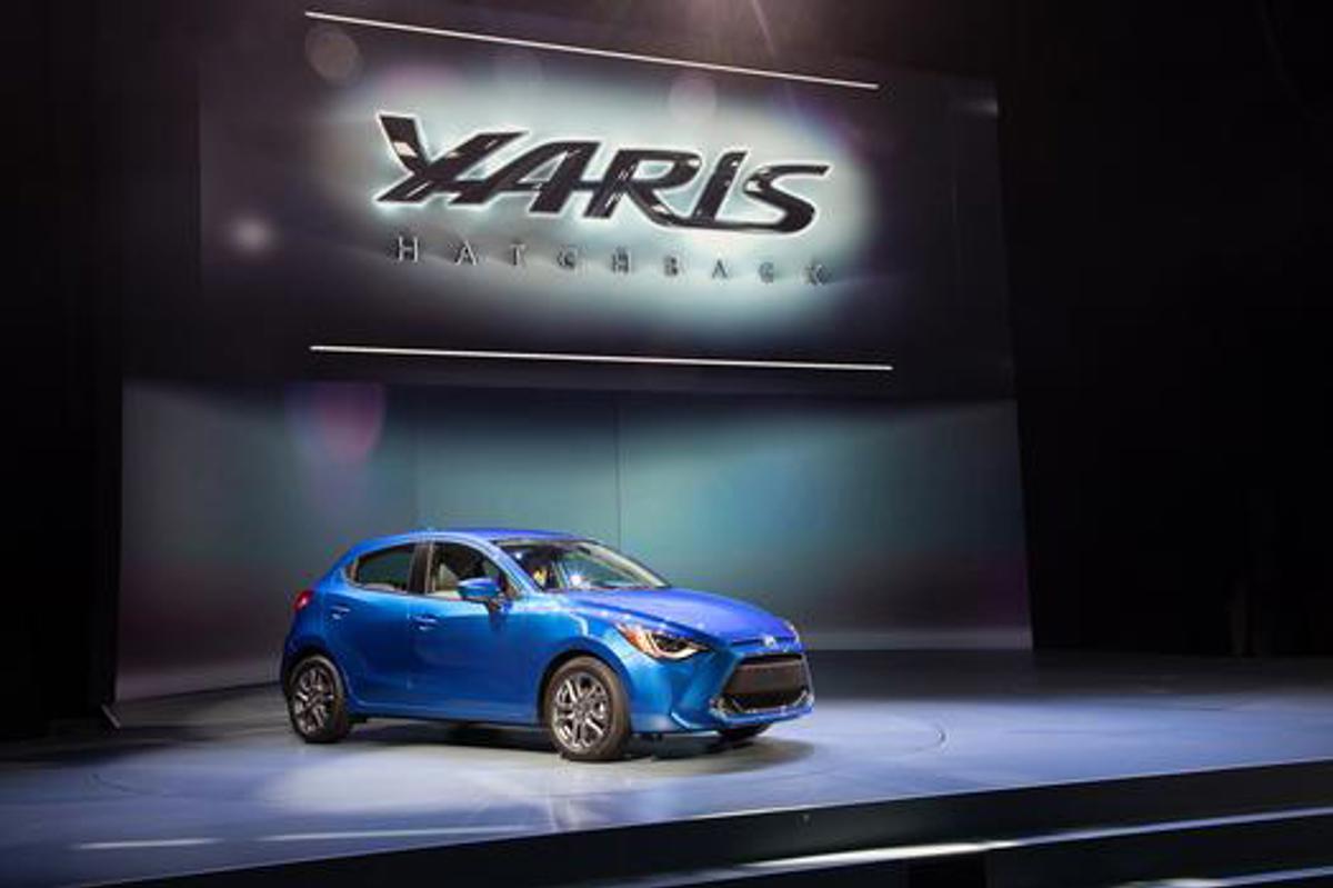 Toyota TOYOTA Yaris Hatchback 1.2L CVT FWD (86 HP)