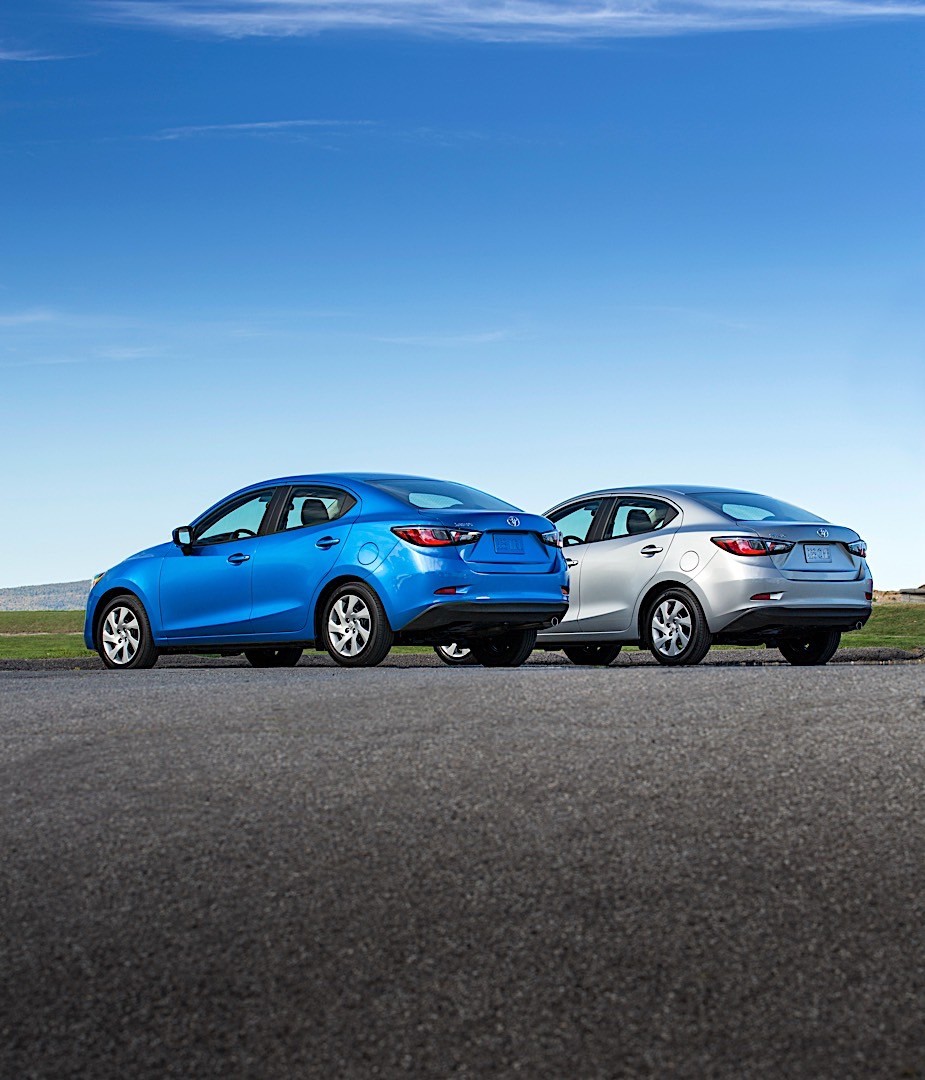 Toyota Yaris Sedan photo 12