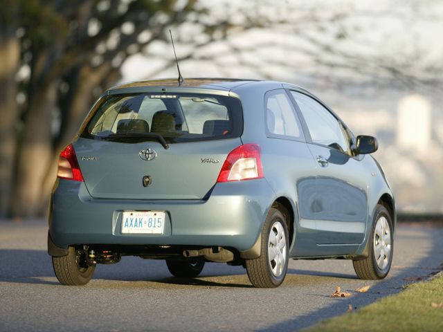 Toyota Yaris Ts 5 Doors photo 9