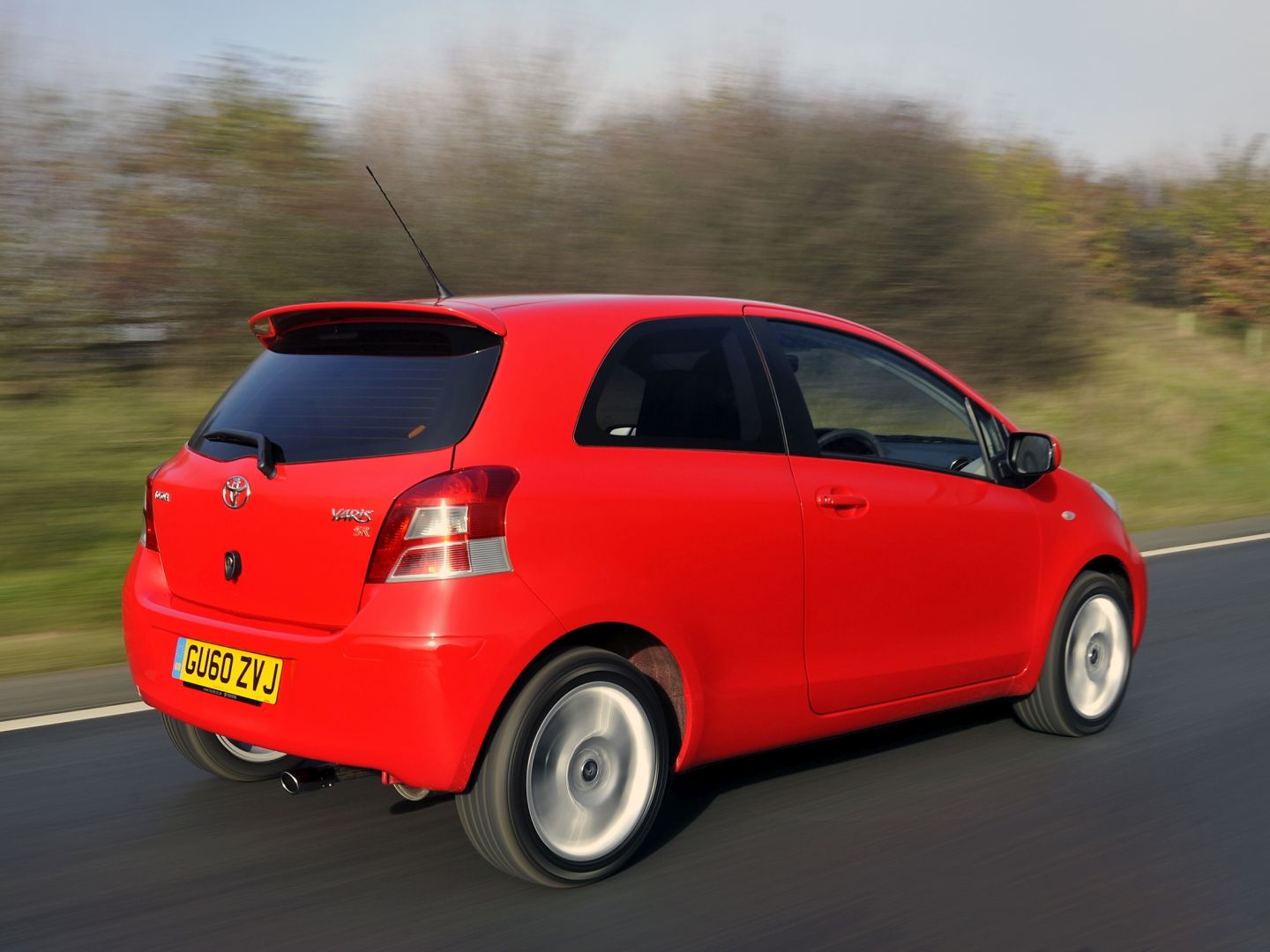 Toyota Yaris Ts 5 Doors photo 16