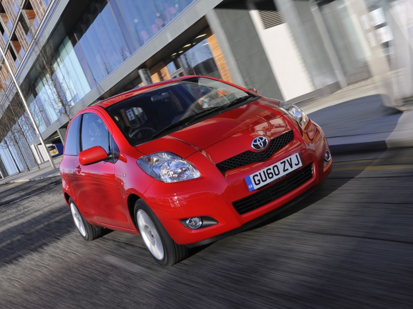 Toyota Yaris Ts 5 Doors photo 20