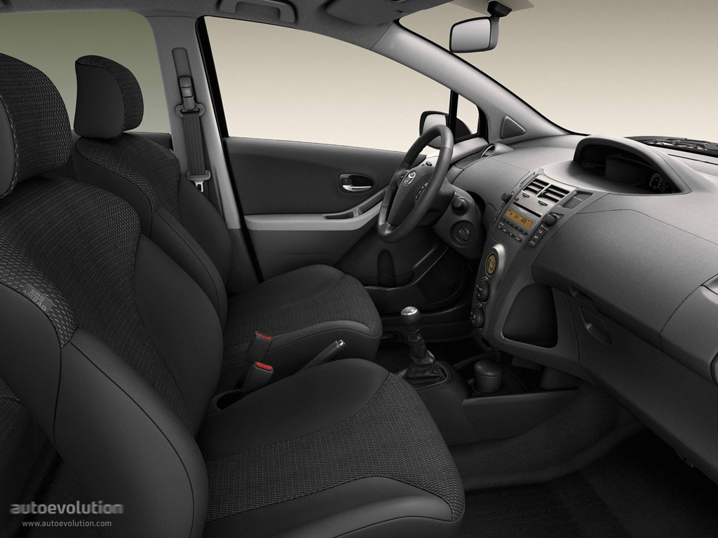 Toyota Yaris Ts 5 Doors photo 28