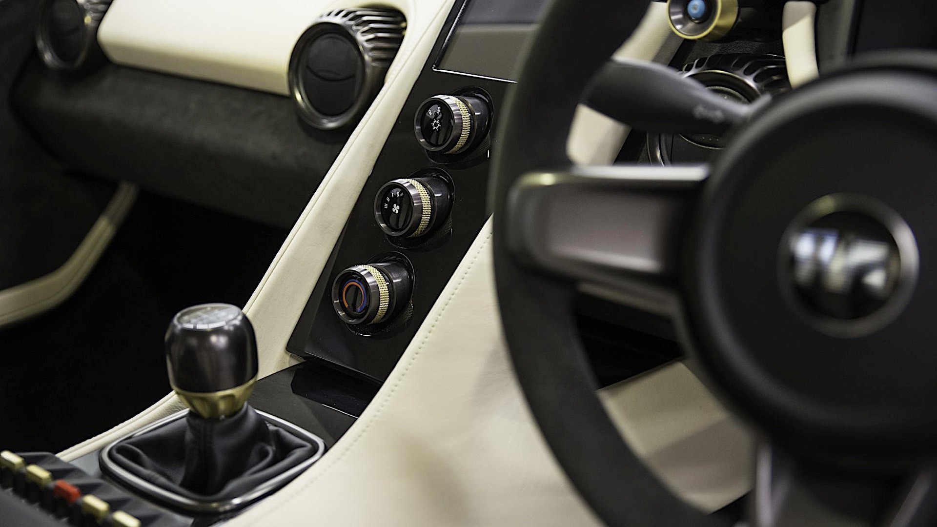 Tvr Griffith photo 15