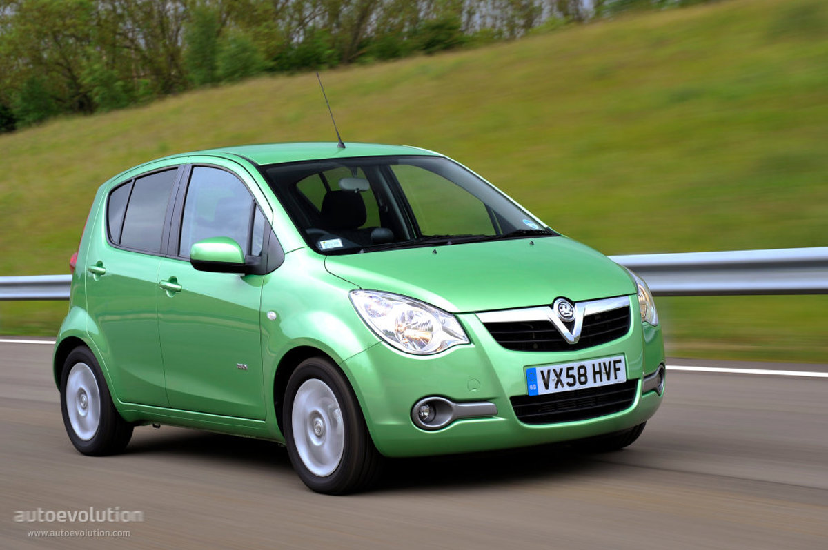 Vauxhall VAUXHALL Agila 1.2L 16V 5MT FWD (75 HP)