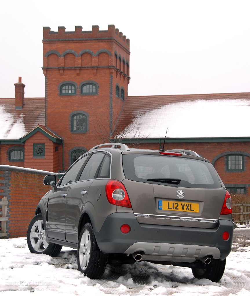 Vauxhall Antara photo 12