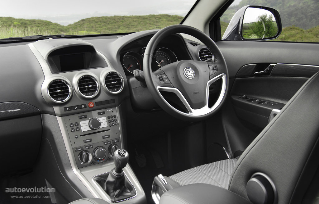 Vauxhall Antara photo 14