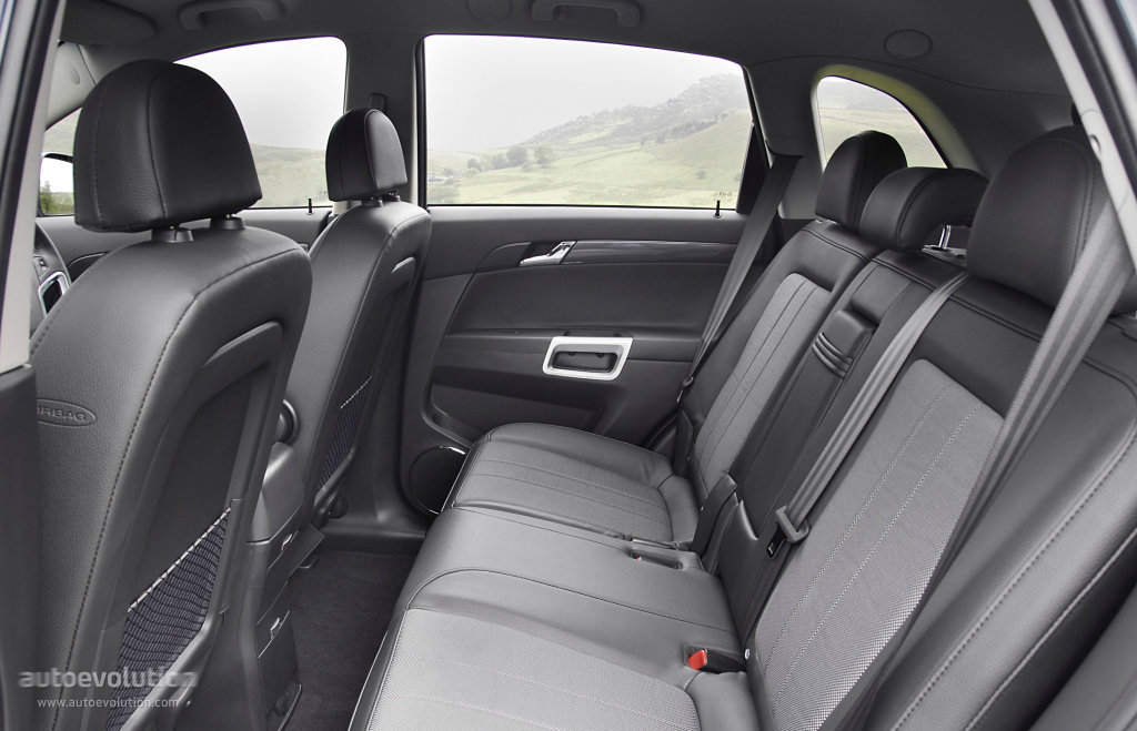 Vauxhall Antara photo 17